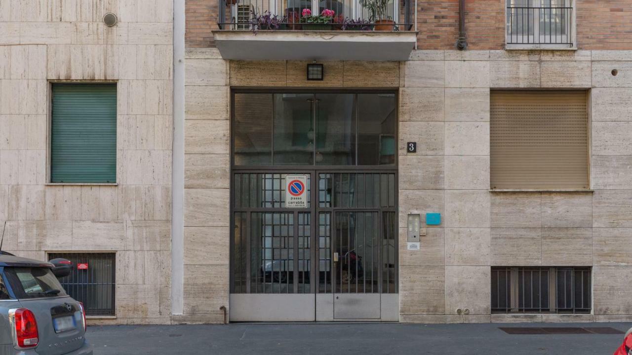 Pied A Terre Sant'Agostino Apartment Milan Exterior photo